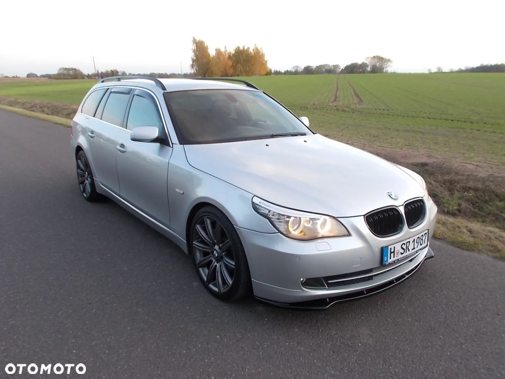 BMW Seria 5 525d - 1