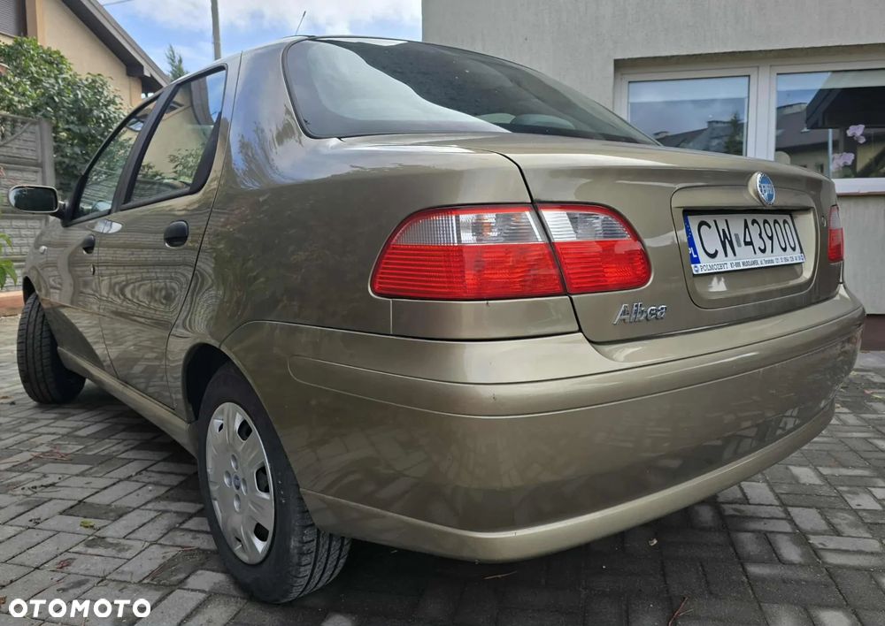 Fiat Albea - 4