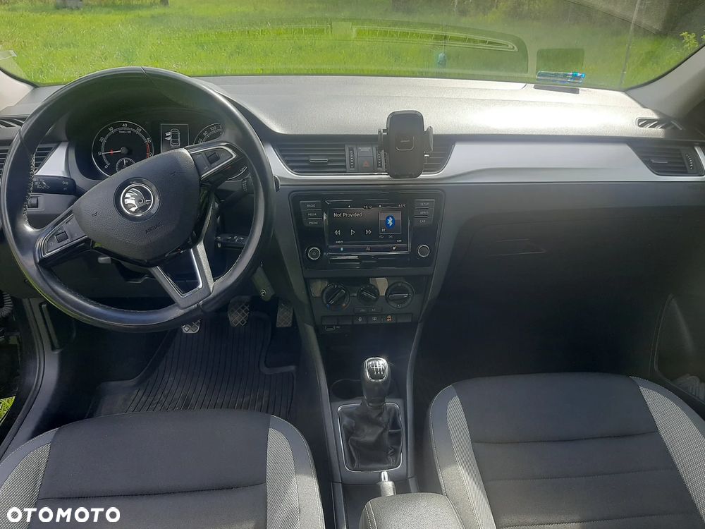 Skoda RAPID 1.0 TSI Ambition - 10