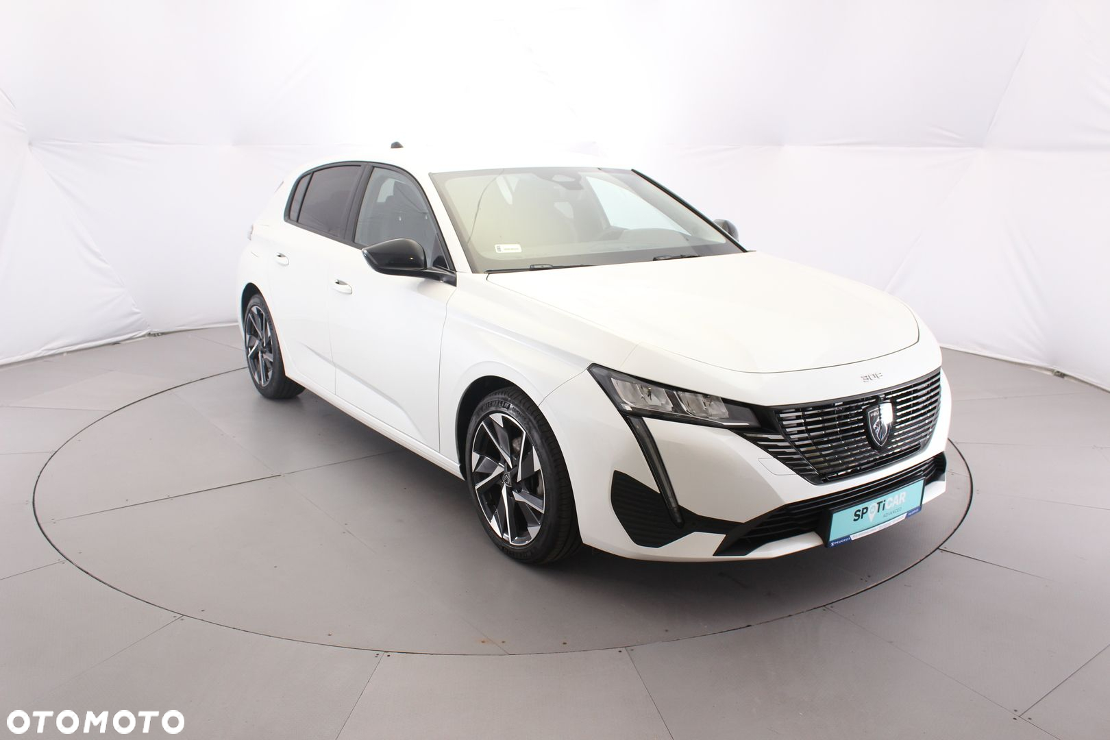 Peugeot 308 - 8