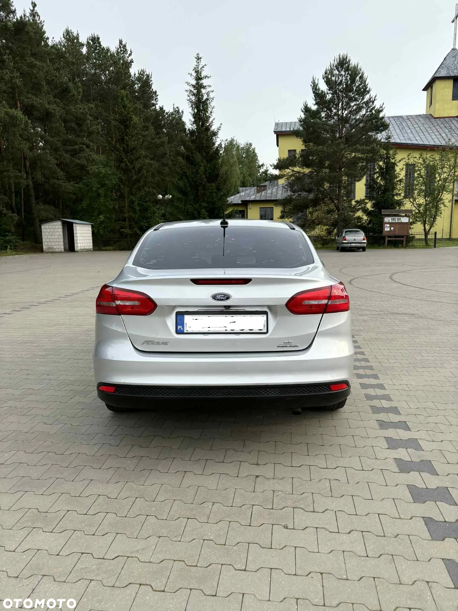 Ford Focus - 10