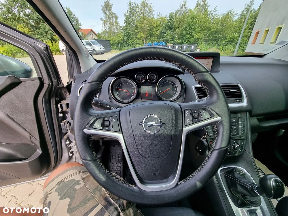 Opel Meriva 1.4 T Cosmo S&S - 12