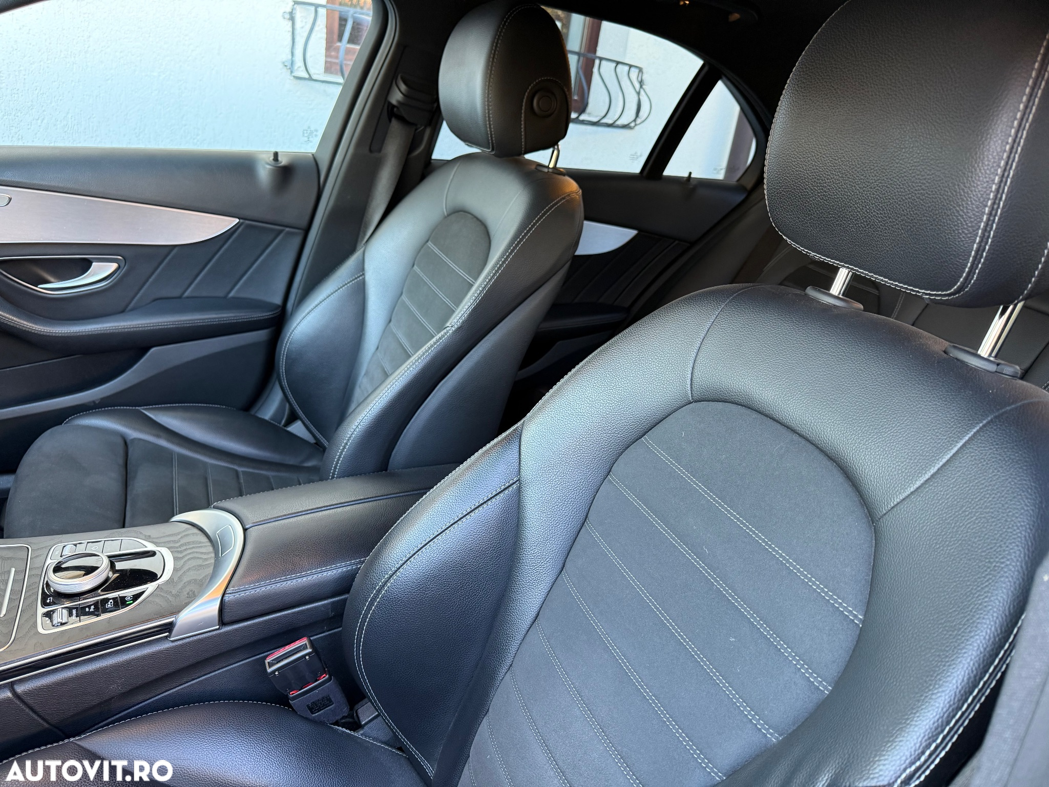 Mercedes-Benz C 180 9G-TRONIC AMG Line - 8
