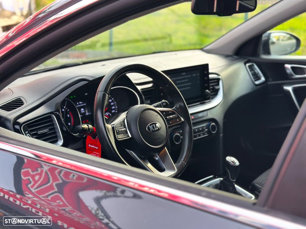 Kia Ceed SW 1.6 CRDi MHEV Drive - 15