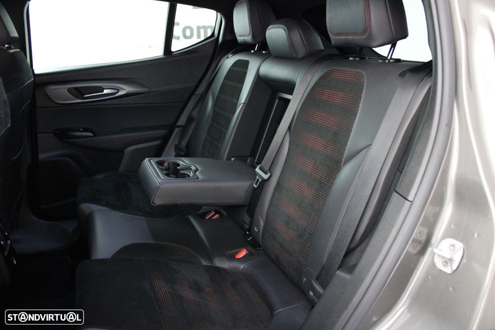 Alfa Romeo Tonale 1.3 Plug-In Hybrid Veloce e-AWD - 36