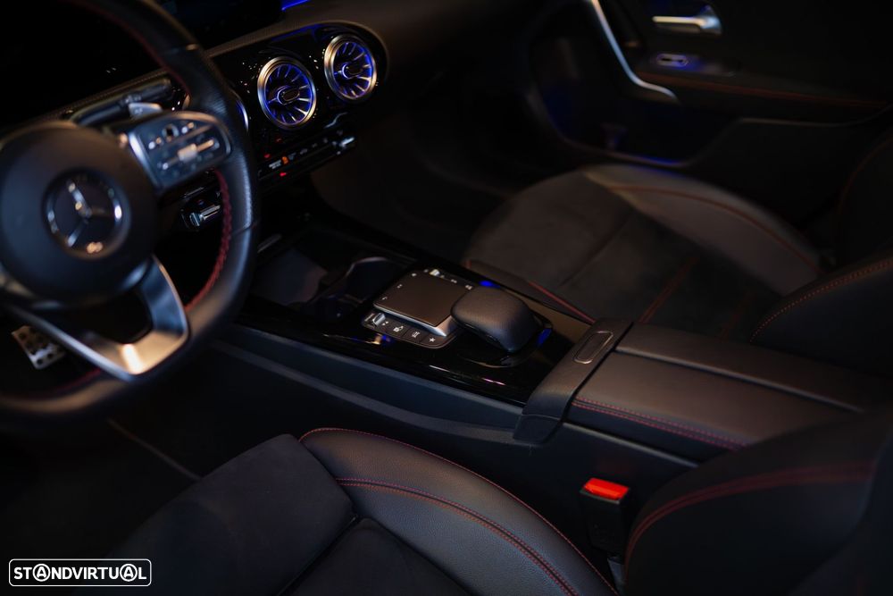 Mercedes-Benz A 250 e 8G-DCT AMG Line - 18