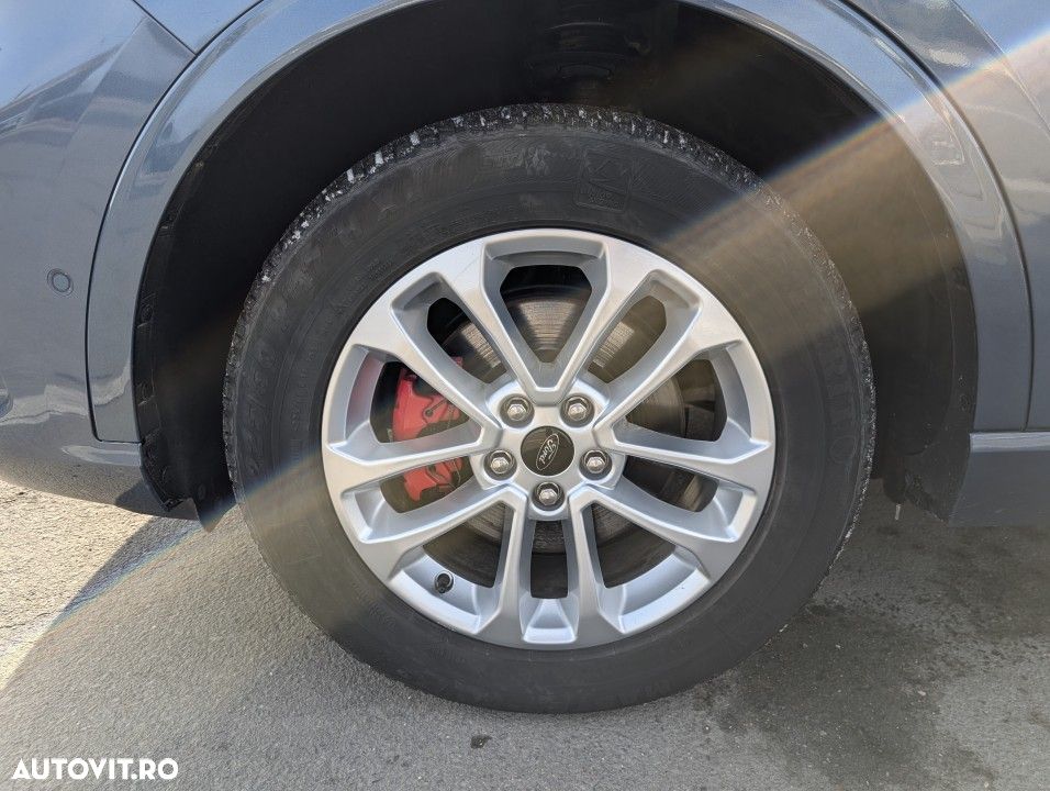 Ford Kuga - 14