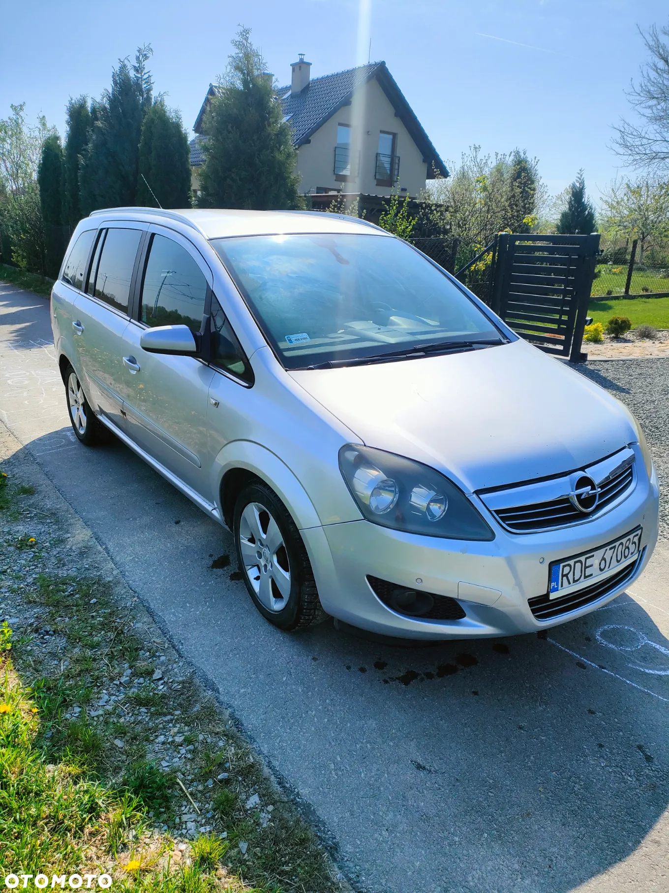Opel Zafira 1.9 CDTI 111 - 2