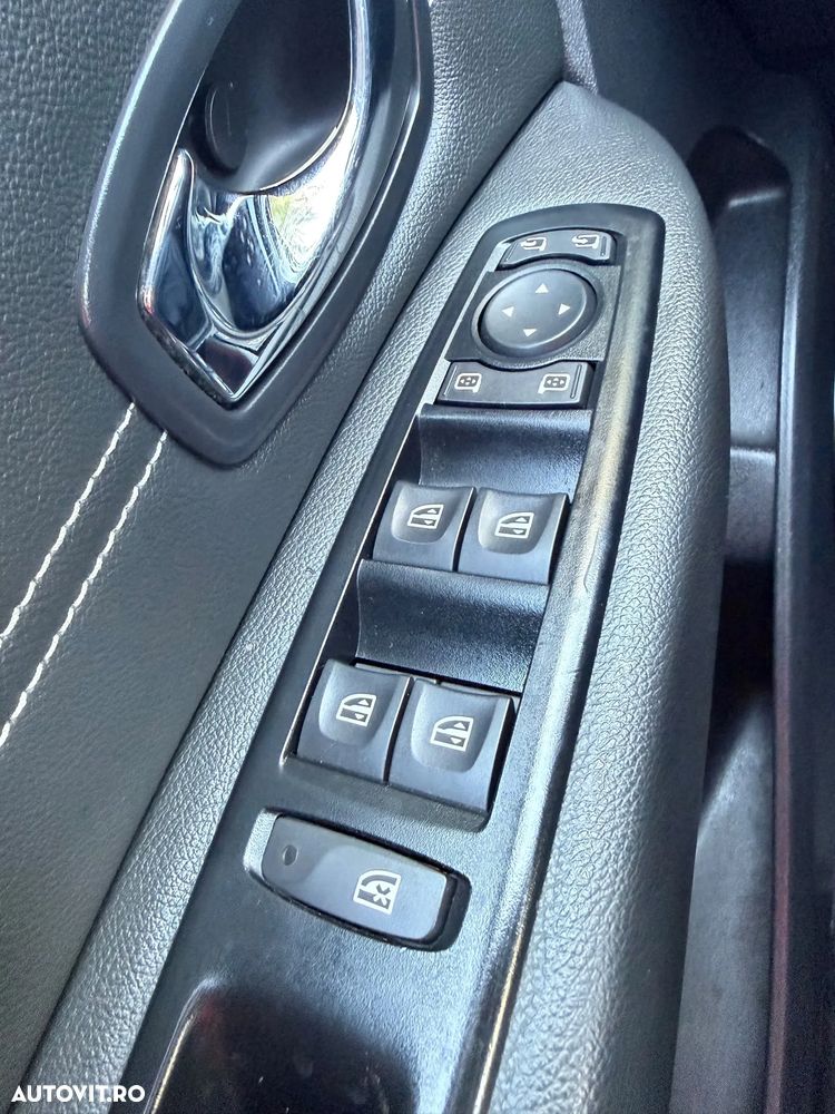 Renault Scenic - 16