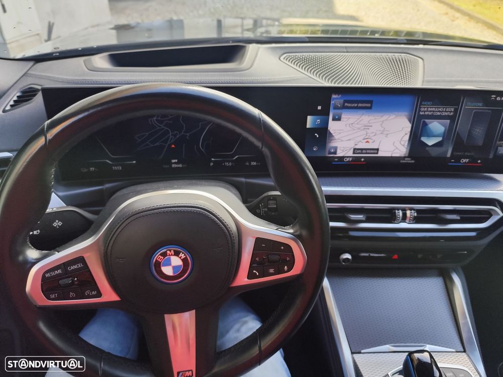 BMW i4 eDrive40 Edição Desportiva M - 28