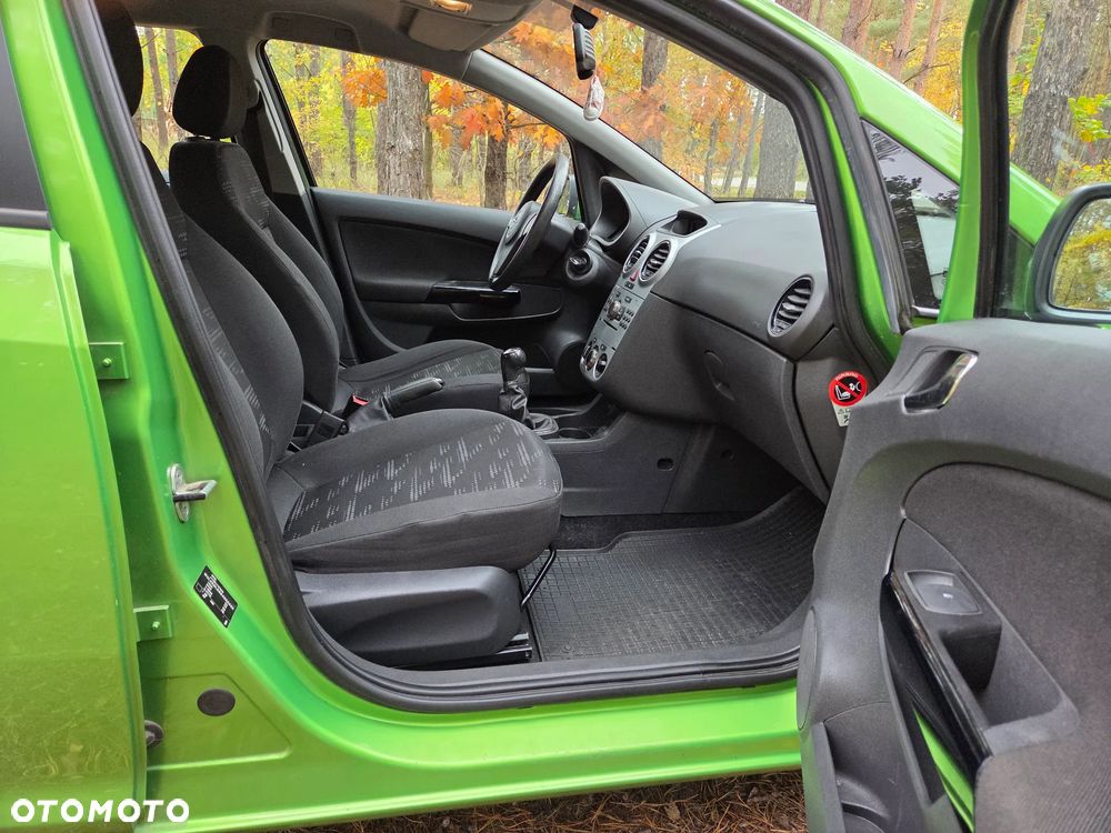 Opel Corsa - 6