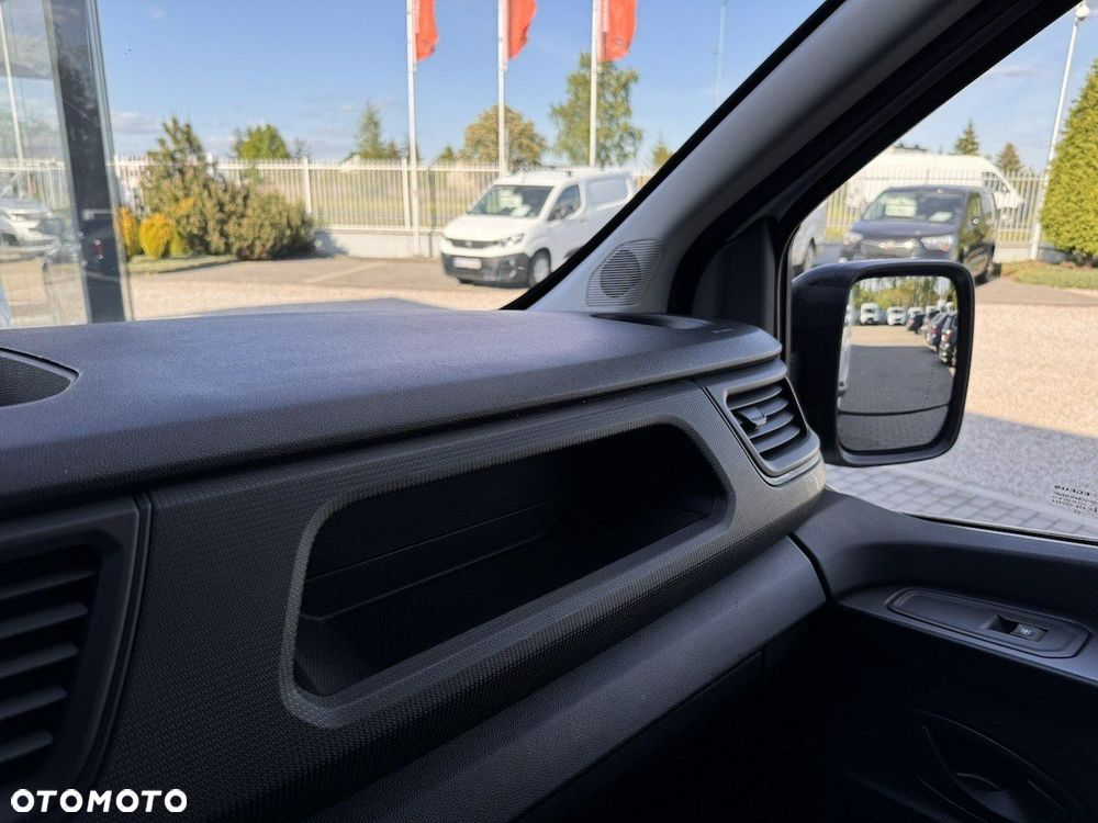 Renault Trafic - 17