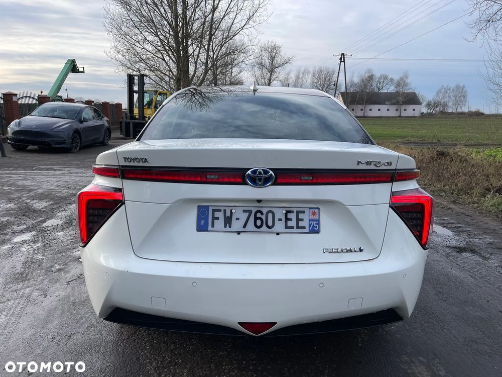 Toyota Mirai - 31