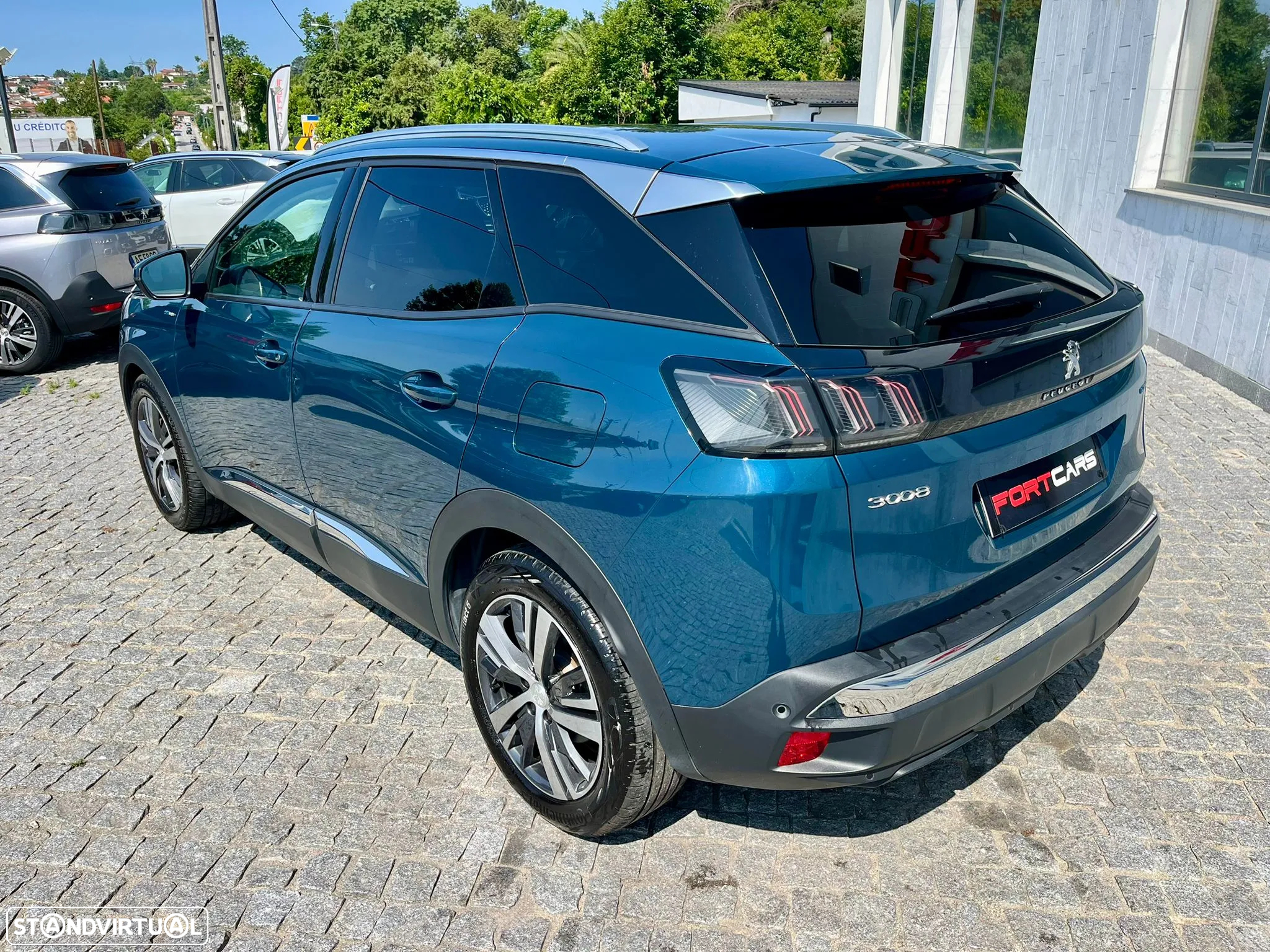 Peugeot 3008 1.6 Hybrid Allure e-EAT8 - 6
