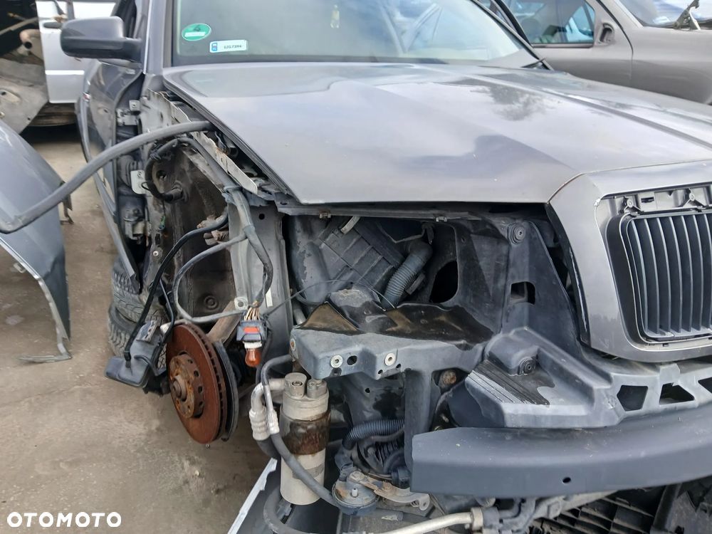 SKODA SUPERB 1 I LF7G  silnik 2.0 8V 115 KM AZM skrzynia EMV napęd sanki belka wahacz wahacze - 1