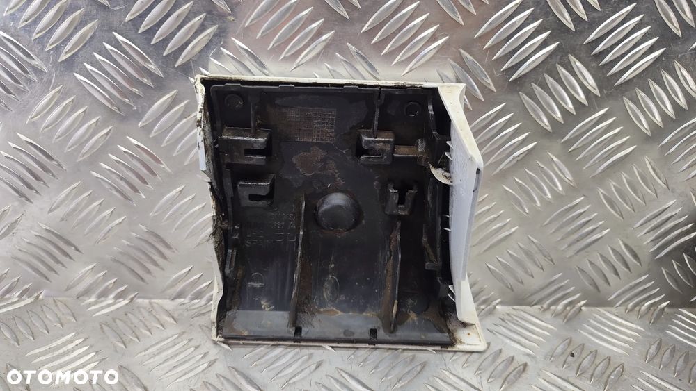 AUDI Q7 4L 05-15R LISTWA NAKLADKA OSLONA BLOTNIKA S-LINE BIALA LC9A PRAWA 4L0854960 LEWA 4L0854959 - 4