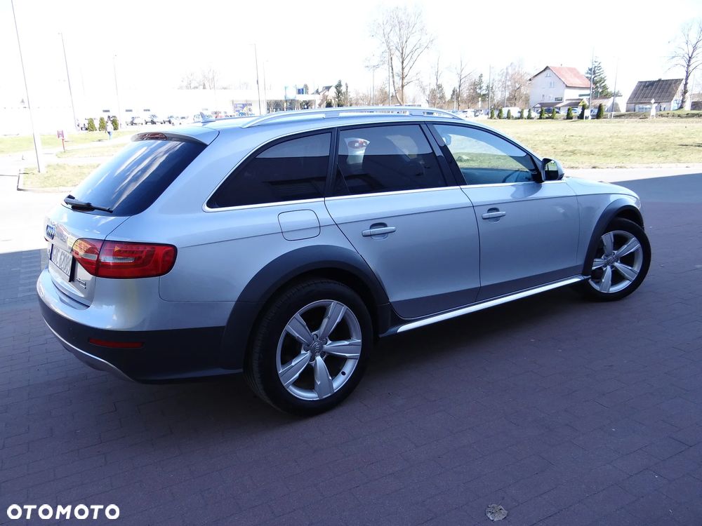 Audi A4 Allroad 2.0 TDI DPF S tronic - 22