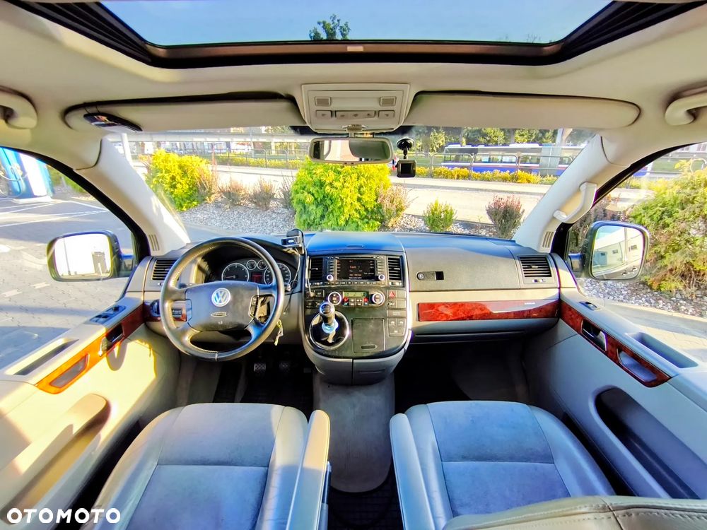 Volkswagen Multivan L1 Highline - 16