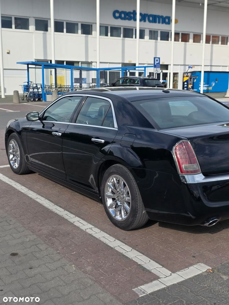 Chrysler 300C 3.5 V6 AWD - 2