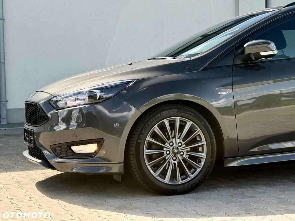 Ford Focus 1.0 EcoBoost ST-Line Black ASS - 5