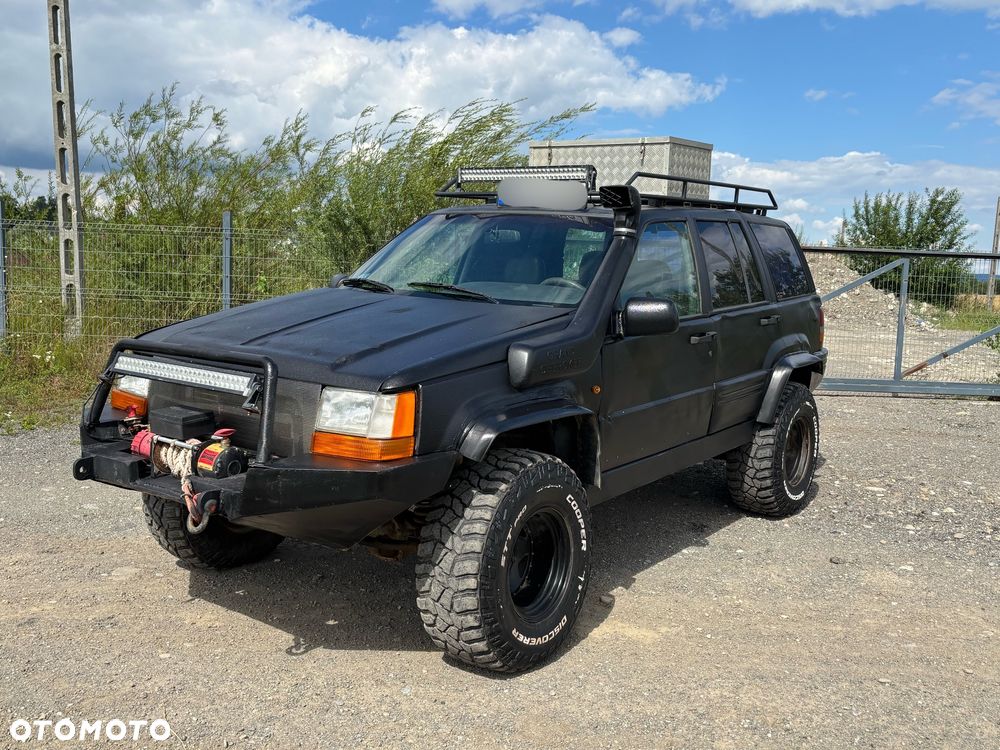 Jeep Grand Cherokee - 11