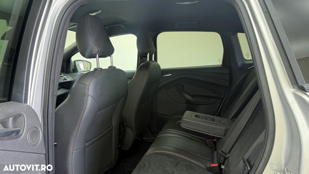 Ford Kuga 1.5 EcoBoost 2WD Titanium - 9