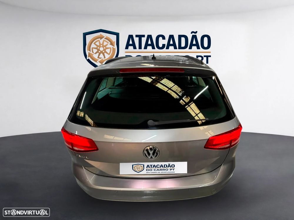 VW Passat 1.6 TDI Business DSG - 35