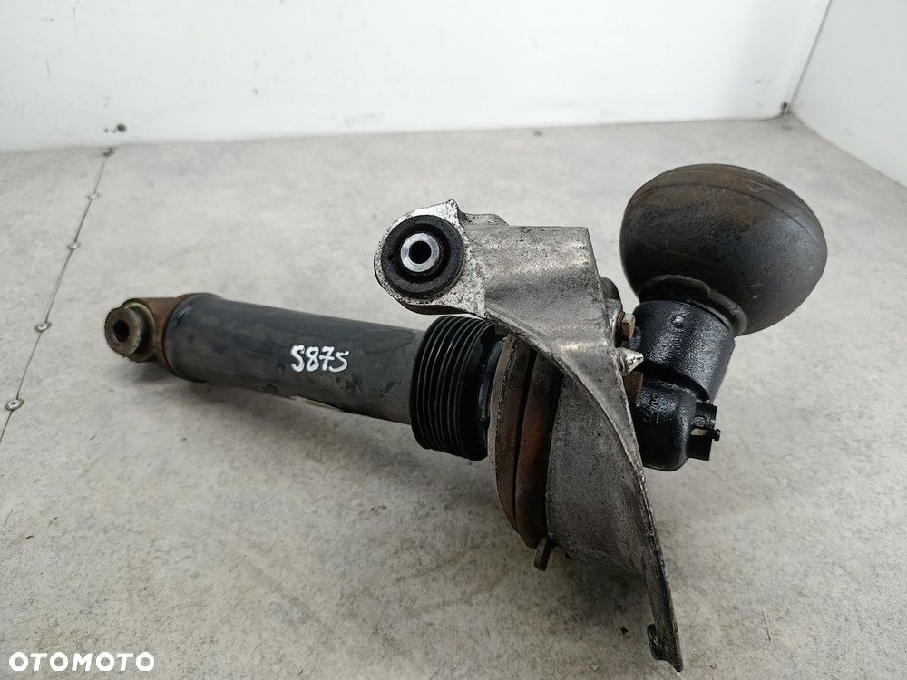 AMORTYZATOR PNEUMATYCZNY PRAWY PRZÓD CITROEN C5 III 9674996780 1.6 THP - 2