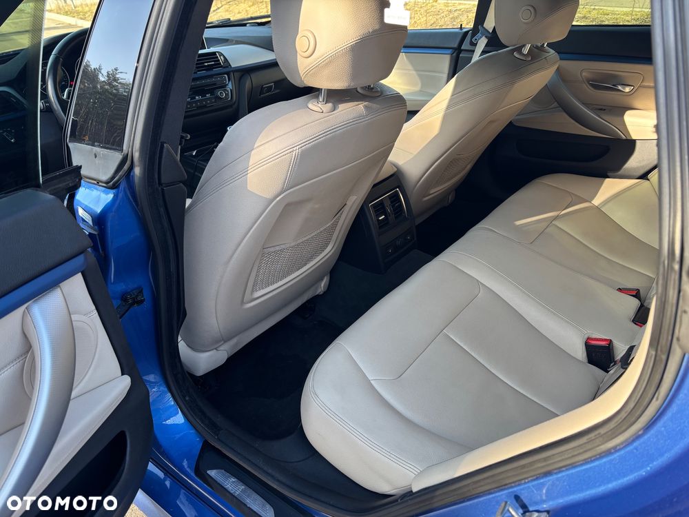 BMW Seria 4 435i xDrive M Sport - 16
