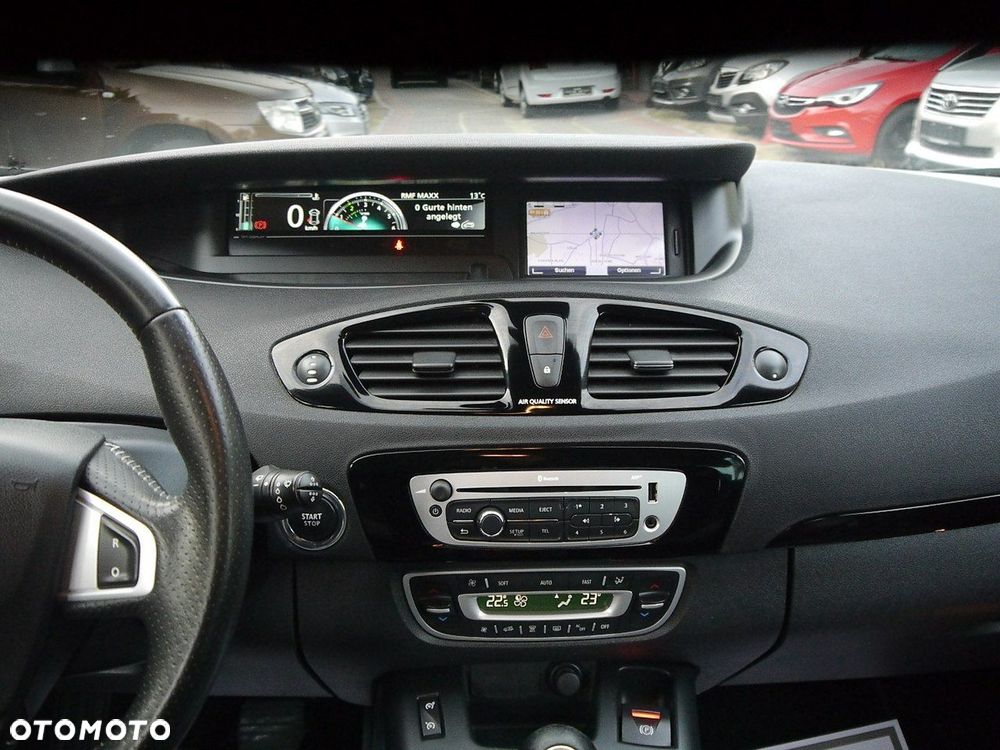 Renault Grand Scenic 2.0 dCi Privilege - 19