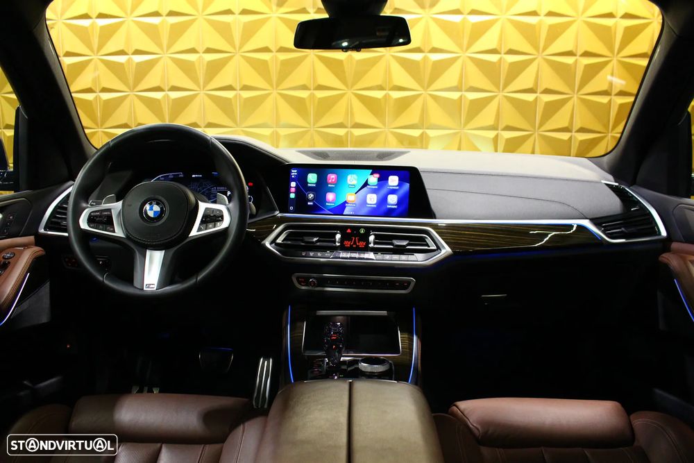 BMW X5 45 e xDrive Pack M - 16