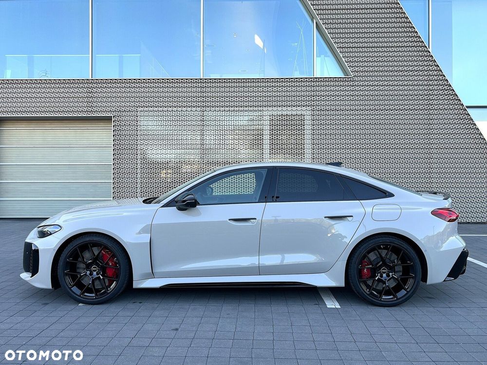 Audi RS5 Limousine - 8