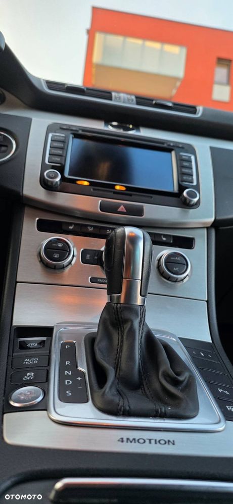 Volkswagen Passat - 6