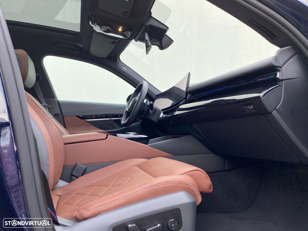 BMW 530 e Pack Desportivo M Pro - 20