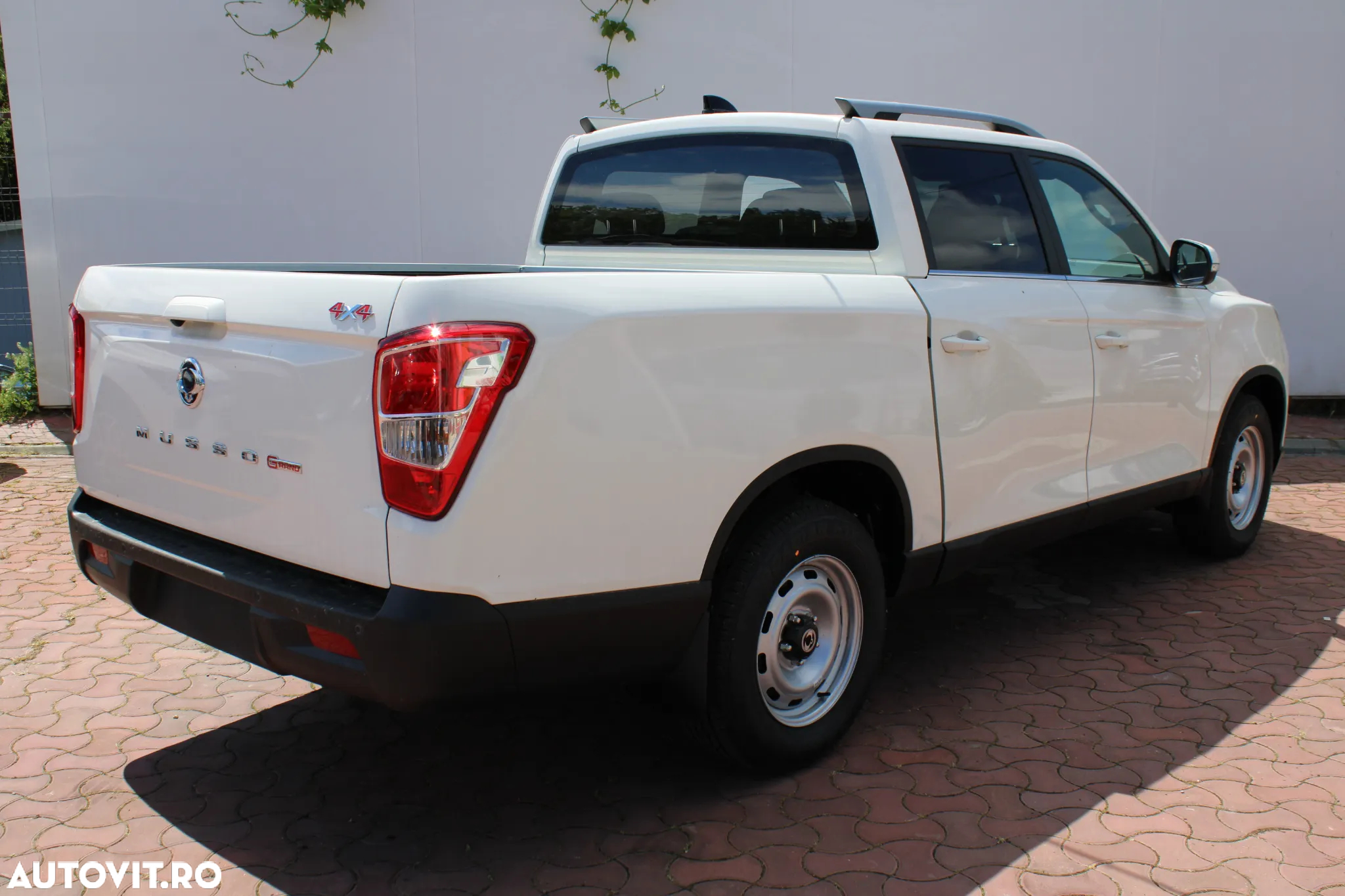 SsangYong MUSSO Grand 4WD Autm. Crystal - 4