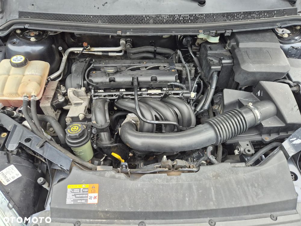 Ford Focus 1.6 16V Ambiente - 13