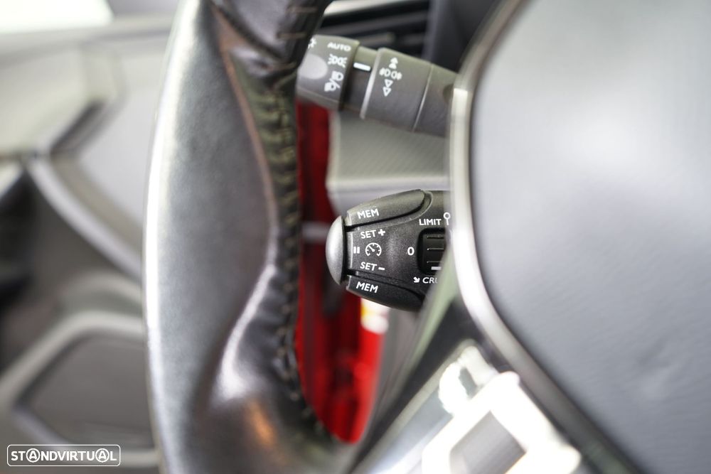 Peugeot 2008 1.5 BlueHDi Active - 24