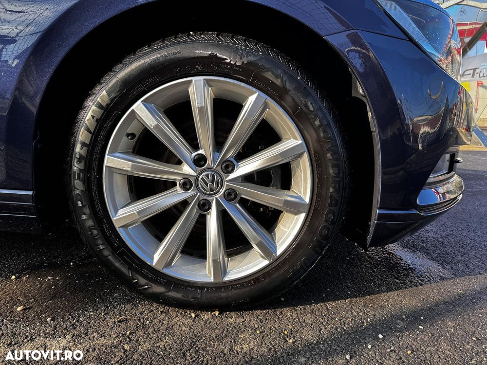 Volkswagen Passat Variant 2.0 TDI (BlueMotion Technology) Trendline - 11