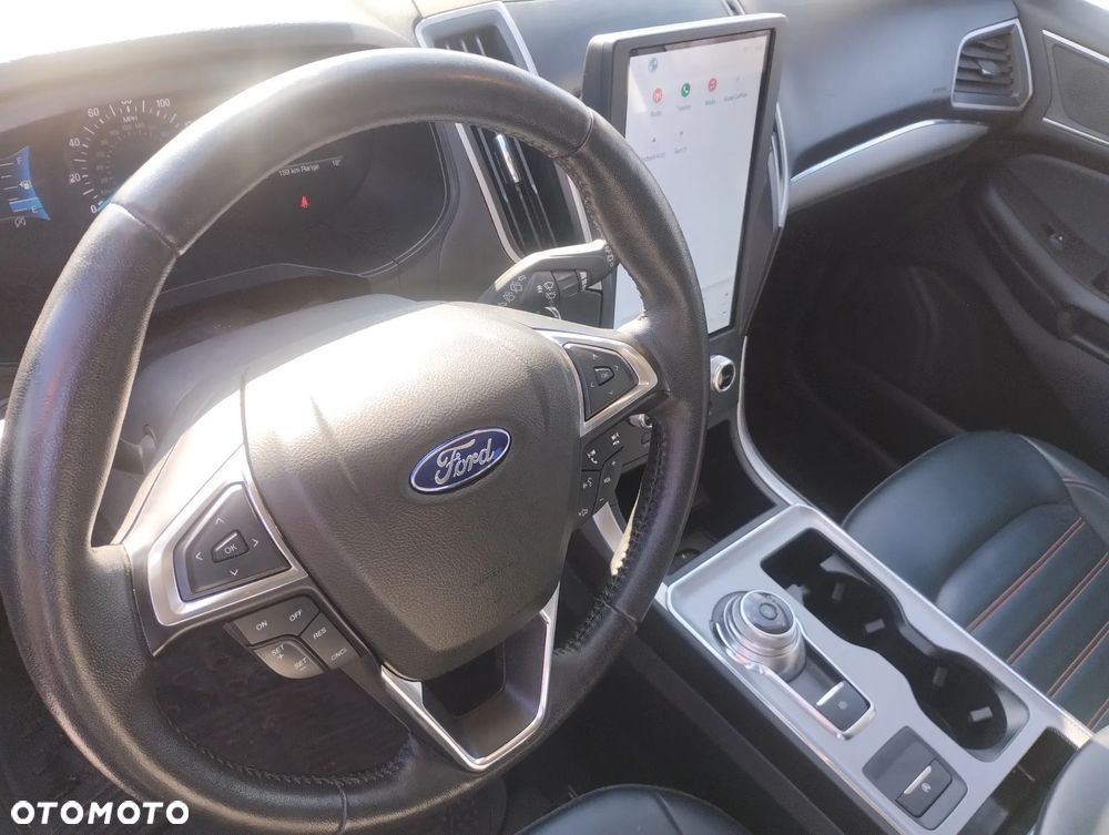 Ford Edge - 23