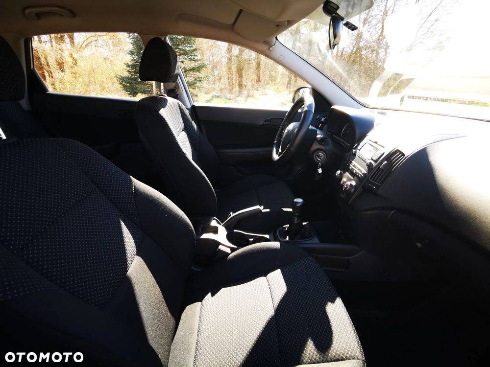 Hyundai i30 1.4 Base - 35