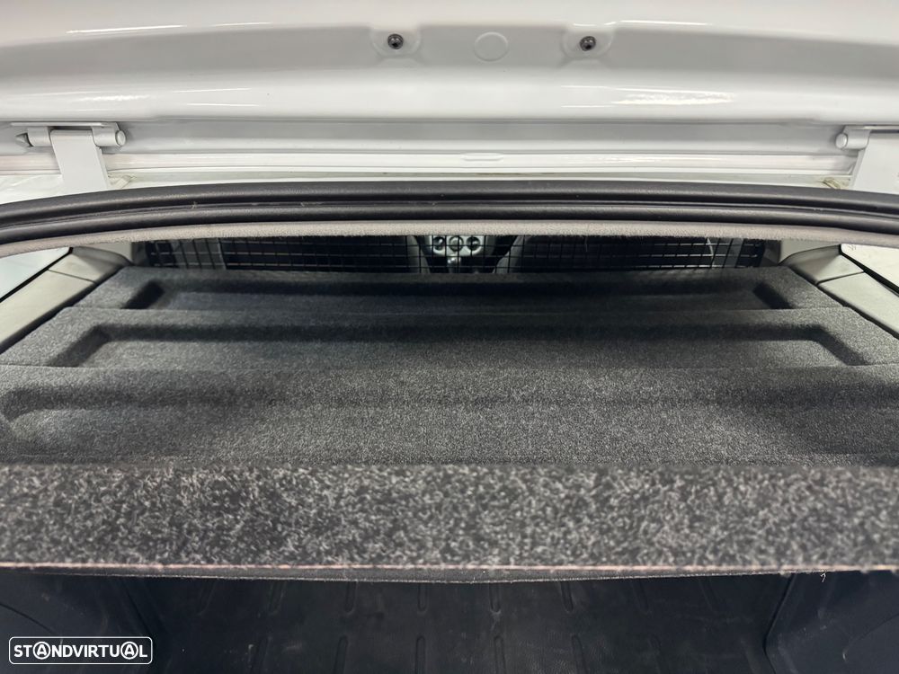 Opel Corsa 1.3 CDTI - 11