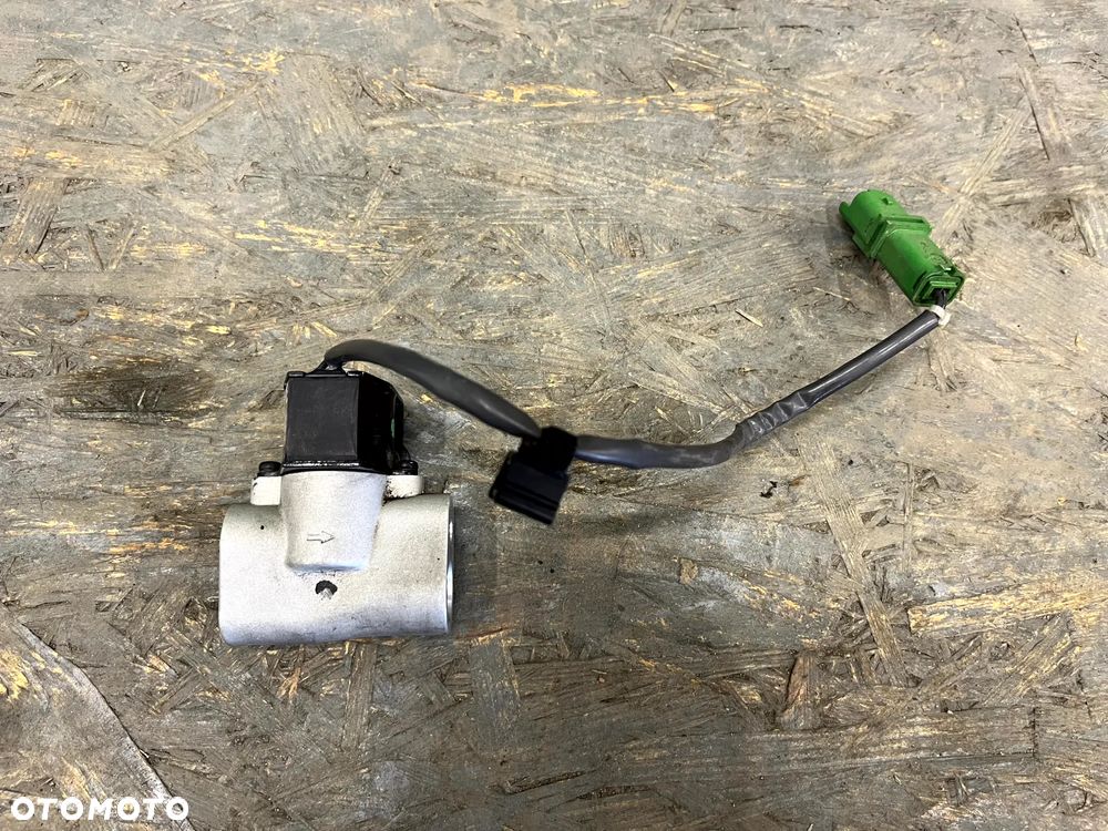 RENAULT ZOE I ZAWÓR ROZPRĘŻNY CZUJNIK KLIMATYZACJI 924871682R