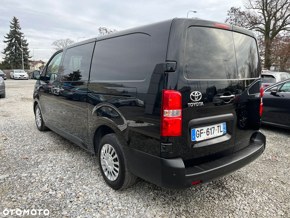 Toyota ProAce 2,0-l-D-4D (5-Si.) Autm Verso Family compact - 7