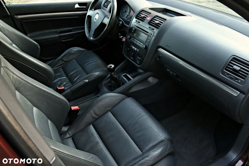 Volkswagen Golf 2.0 FSI 4Motion GT Sport - 9