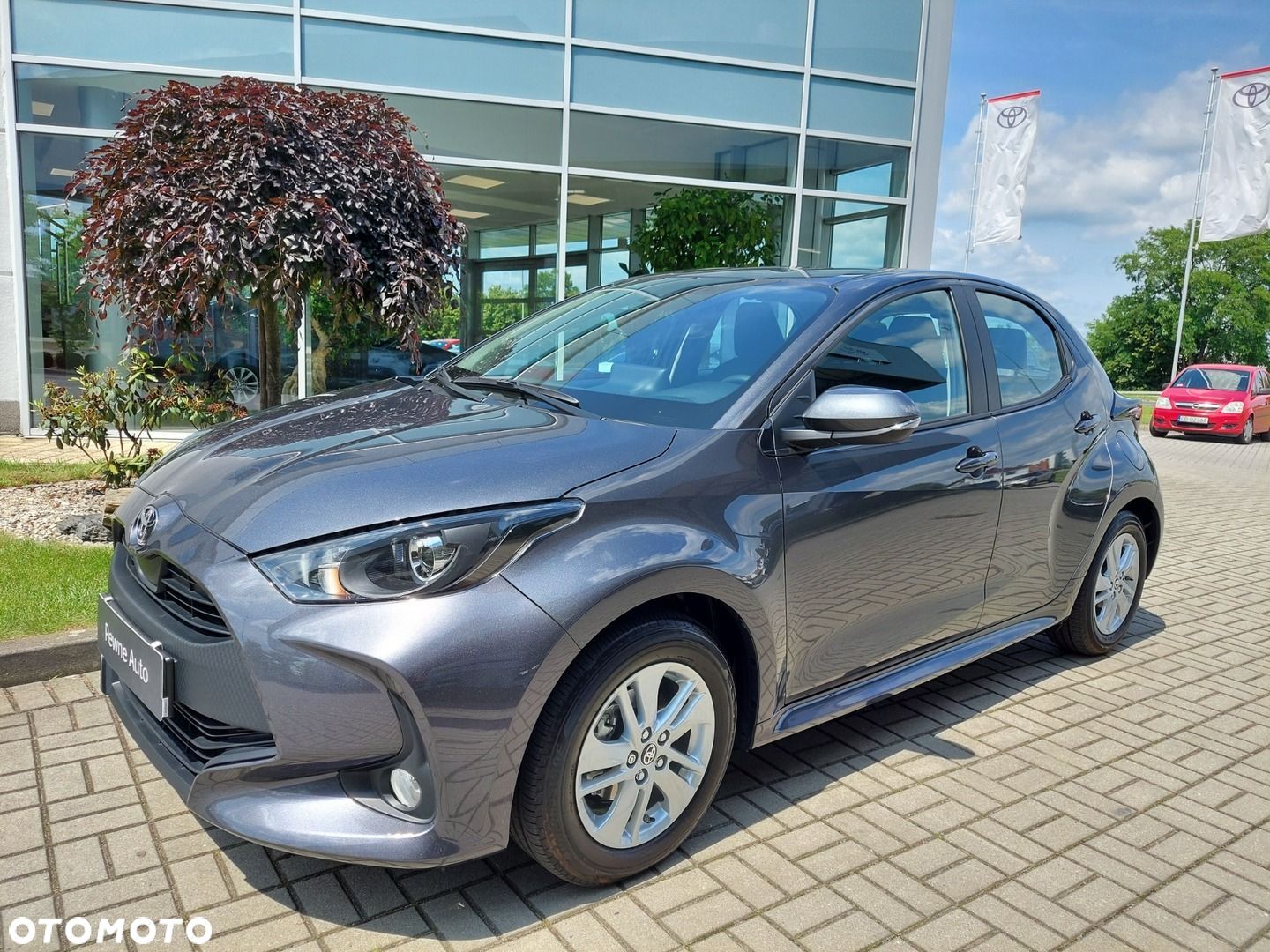Toyota Yaris 1.5 Comfort - 1