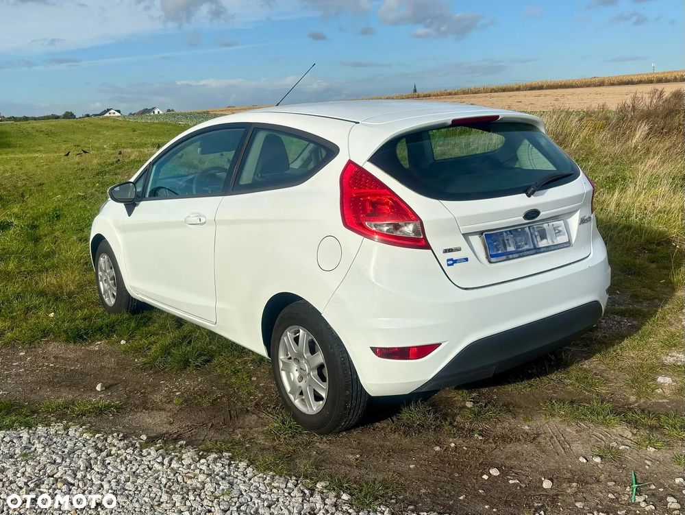 Ford Fiesta - 5