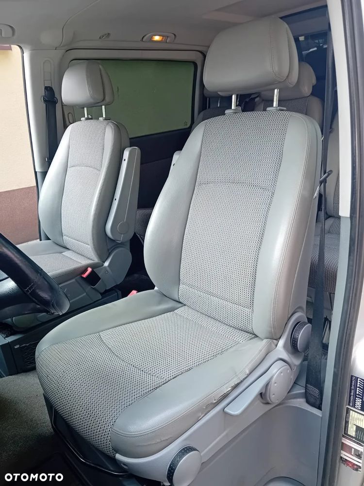 Mercedes-Benz Viano - 11