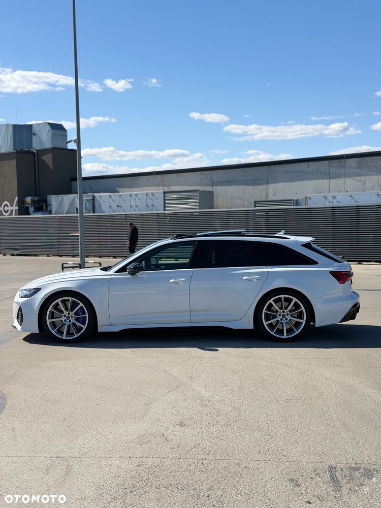 Audi RS6 Avant - 9