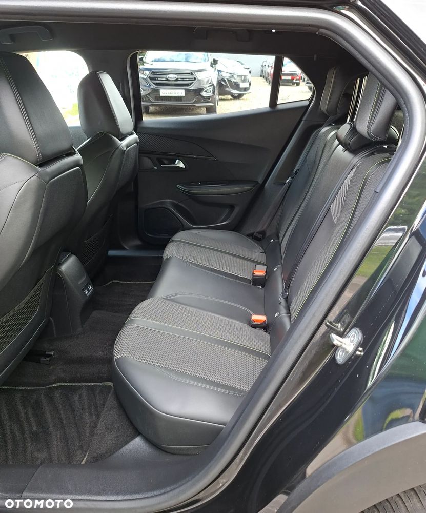 Peugeot 2008 1.5 BlueHDi GT Pack S&S EAT8 - 11