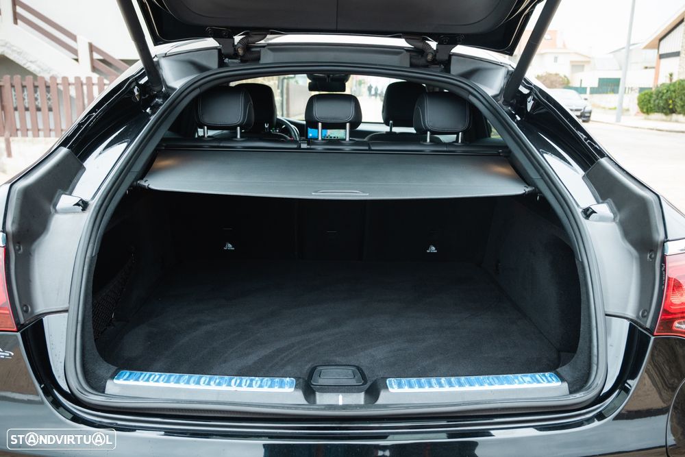 Mercedes-Benz GLC 300 de Coupe 4Matic 9G-TRONIC AMG Line Plus - 53